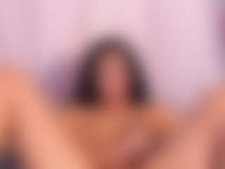 Live cam show with GRACE - Athletic Strip on Latina Girls