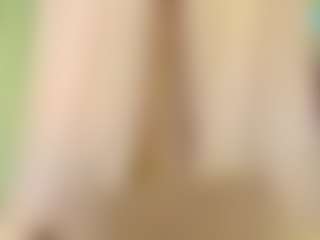 Live cam show with GRACE - Ebony Small Tits on Camsoda