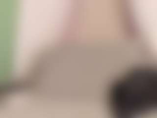 Live cam show with GRACE - Shaved Pussy Teen (18+) on liverealitysex.com