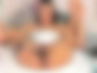 Live cam show with GRACE - BBW Young Adult on Latina Girls