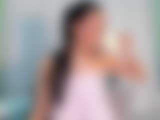 Live cam show with GRACE - Black BBW on SquirtSoMuch
