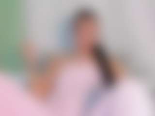 Live cam show with GRACE - Public Ebony on iamadamtest123.com