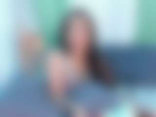 Live cam show with GRACE - Ebony Teen (18+) on Mixed Magazine Live