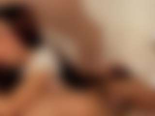 Live cam show with Cannabitch - Living Room on camwithhim.com