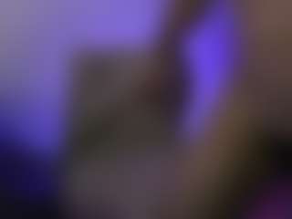 Live cam show with Come1to1mE - Cock Rating on wildcum.com