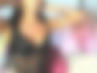 Live cam show with Estefag111 - Teen (18+) on SinfulBabes