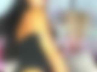 Live cam show with Estefag111 - Tease on Camsoda