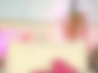 Live cam show with Estefag111 - Teen (18+) on Camsoda