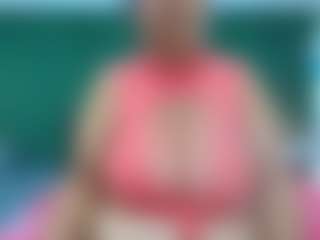 Live cam show with GirlAmada - Ginger on studioflirtlive.com