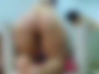Live cam show with GirlAmada - Facial on Camming Site