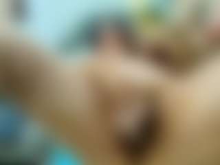 Live cam show with GirlAmada - Mature on Streamer API