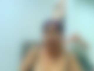 GirlAmada's Live Sex Cam Show