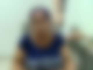 Live cam show with GirlAmada - Gamer Mature on AdultVida.com