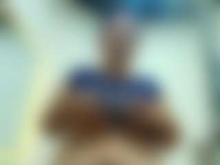 Live cam show with GirlAmada - Living Room on Camming Site