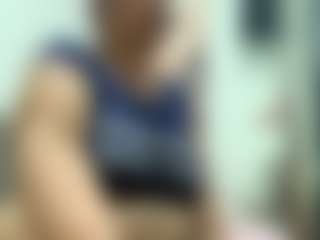 Live cam show with GirlAmada - Granny Big Tits on Camsoda