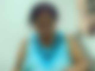 Live cam show with GirlAmada - Mature on Dolls Live