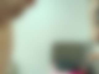 Live cam show with GirlAmada - Granny on pussylord.com