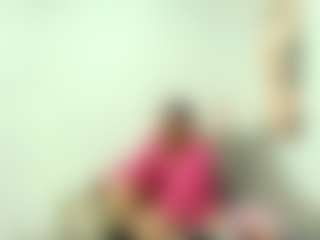 Live cam show with GirlAmada - Big Tits Mature on fuklive.com