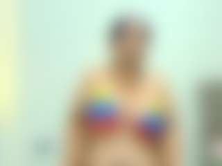 Live cam show with GirlAmada - Granny Big Ass on Camsoda