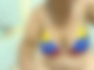 Live cam show with GirlAmada - Granny Big Tits on Camsoda