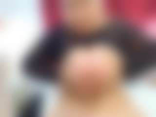 Spettacolo in cam dal vivo con GirlAmada - Facial su Camsoda