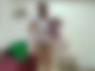 Live cam show with GirlAmada - Living Room on LiveSexCams6