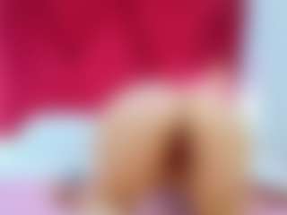 Live cam show with GirlAmada - Facial on Camsoda