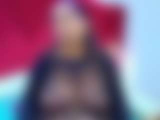 Live cam show with GirlAmada - Granny Big Ass on TastyBlacksLive
