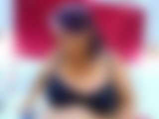 Show en direct avec GirlAmada - Dildo Or Vibrator Granny sur Camsoda