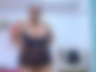 Live cam show with GirlAmada - Granny MILF on camwithhim.com
