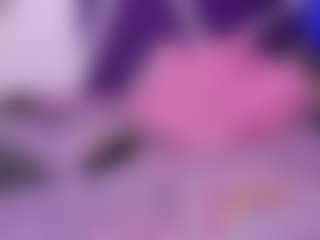 Live cam show with L I L I T - Bikini on xplaylive.com