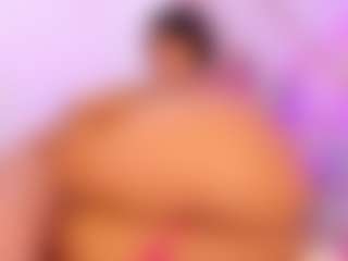 Live cam show with Mariana Santos - Moaning on Camsoda