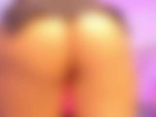 Mariana Santos's Live Sex Cam Show