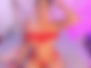 Live cam show with Mariana Santos - Big Tits on Hubzter Live