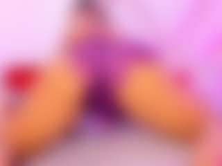 Live cam show with Mariana Santos - Ebony Squirt on Camsoda