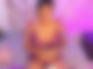 Live cam show with Mariana Santos - Oil on madthumbs