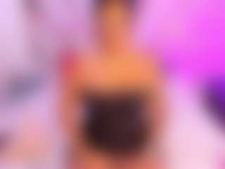 Live cam show with Mariana Santos - Ebony Teen (18+) on Camsoda