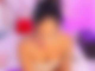 Live cam show with Mariana Santos - Ebony Big Tits on Camsoda