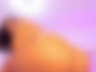 Live cam show with Mariana Santos - Black Blowjob on sexytreat.net