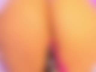 Mariana Santos's Live Sex Cam Show