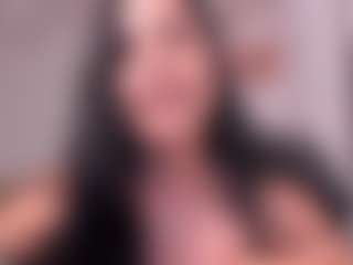 Live cam show with Mia Quevedo - Facial Piercings on xxxlivecams.org