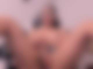 Live cam show with Mia Quevedo - Control on nudelive.tv