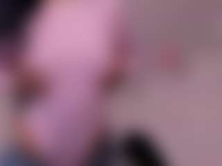 Cam Show en direct de Mia Quevedo