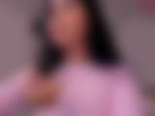 Live cam show with Mia Quevedo - Cute on Camsoda