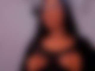 Mia Quevedo's Live Sex Cam Show
