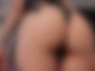 Aly Roses's Live Sex Cam Show