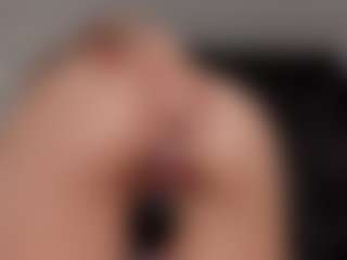 Live cam show with Aly Roses - Fuck Machine on Free Soda
