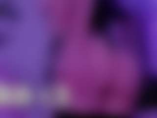 Live cam show with Aly Roses - Average on Camsoda