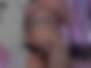 Aly Roses's Live Sex Cam Show