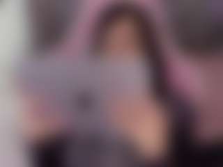 Live cam show with Aly Roses - Nipple Piercings on wildcum.com